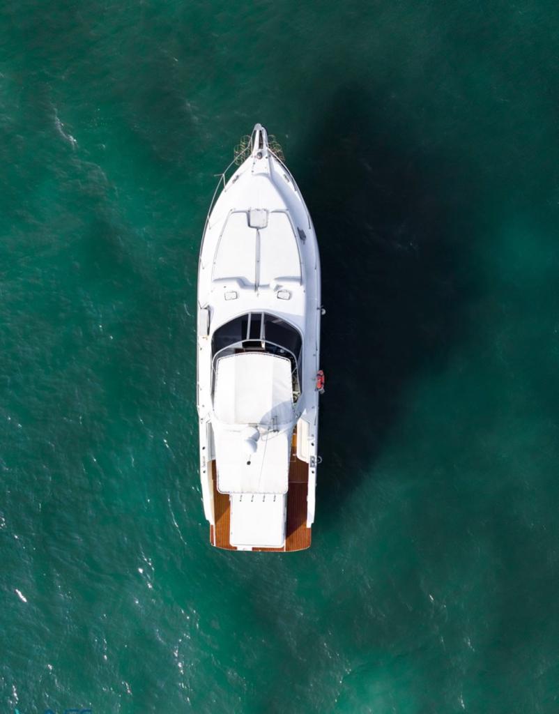 Boat trip on Mykonos Yacht to Kuwait Bay, Failaka, or Kubbar Island for 2 Hours