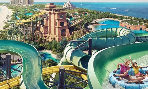 Discover best 7 water parks in the world 2024