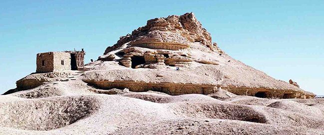 Siwa Oasis - Visit the famous Mount of the Dead