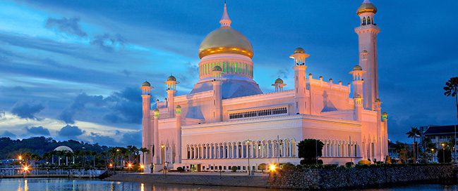 The best mosques in the world - Mosque of Sultan Omar Ali Saifuddin