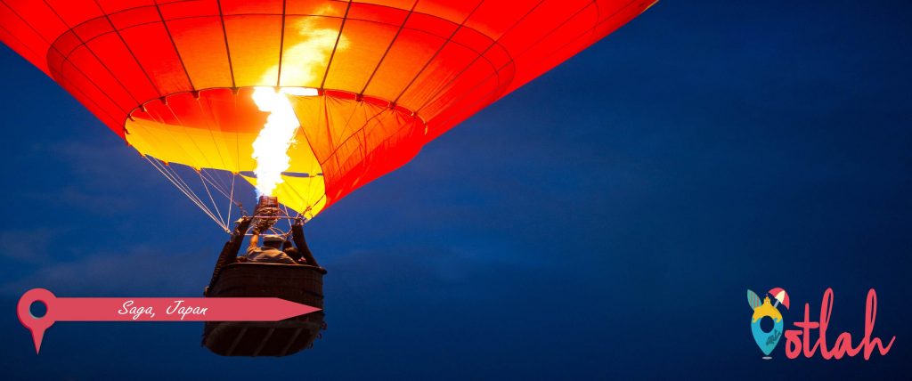 What is a hot air balloon?