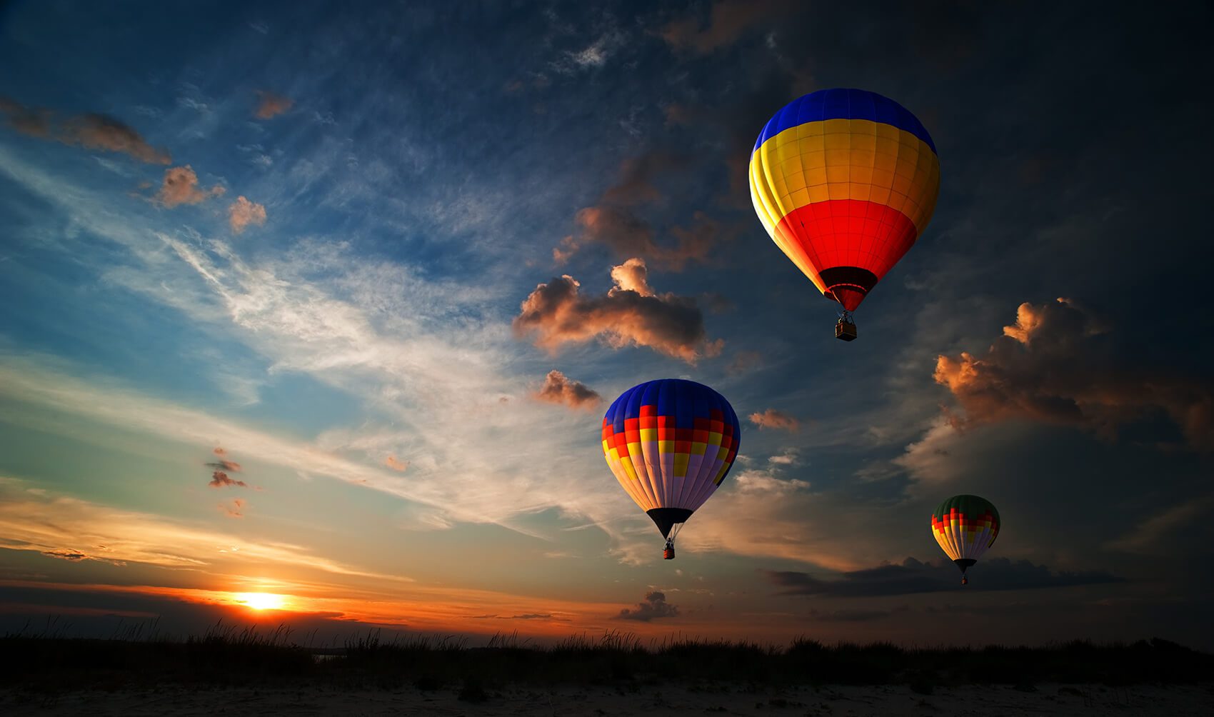 Hot Air Balloon Activity: Journey to discover the world from above