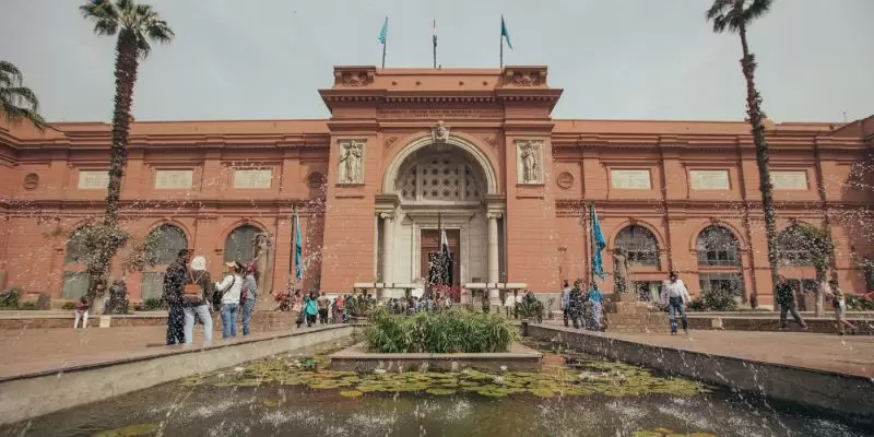 Discover the Egyptian Muesuem  