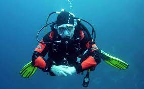 Update your dive skills with scuba refresher