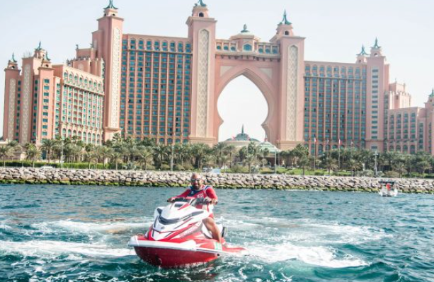 Atlantis Palm Jumeirah Full Tour - 2 Hours