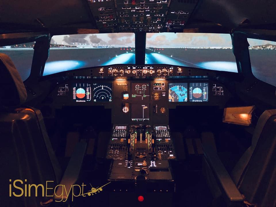 Enjoy an amazing flight simulator experience