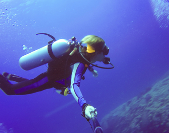 Update your dive skills with scuba refresher