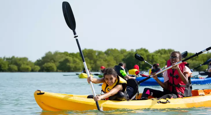  kayaking and paddle boarding in Qatar 