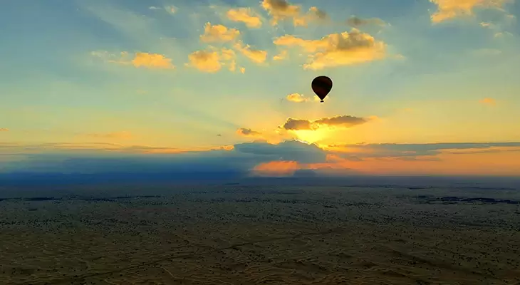 Hot Air Balloon & clouds