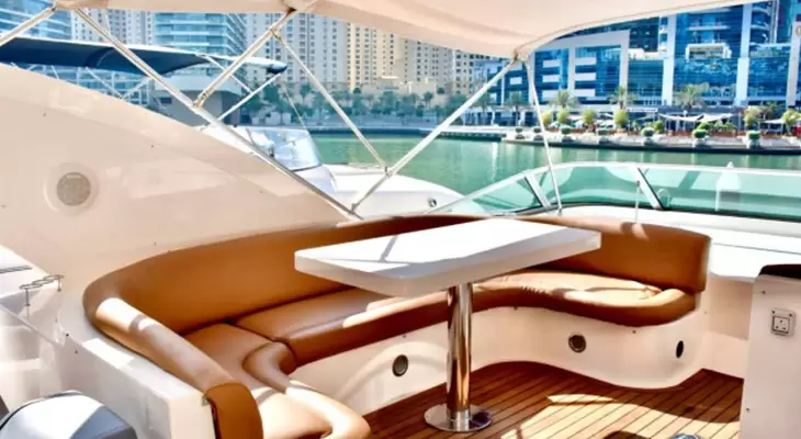 dubai yacht charter