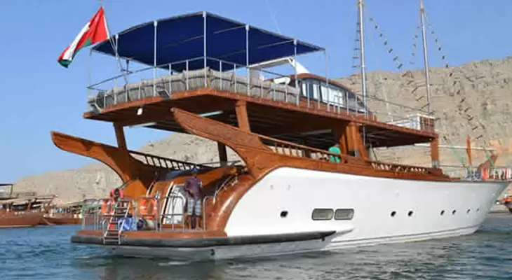 Full Day Rubba Dhow Cruise in Khasab Musandam