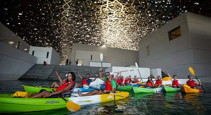 1-hour Kayaking Adventure around Louvre Abu Dhabi