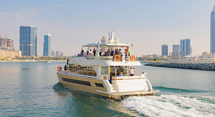 yacht charter dubai