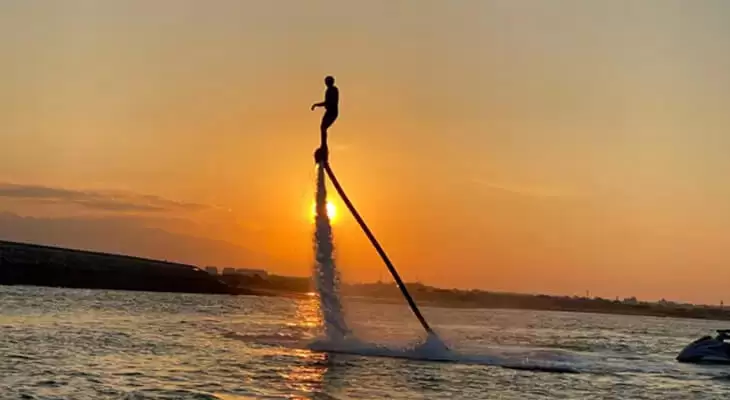 Kayak & Flyboard in Dimaniyat at Muscat Coast