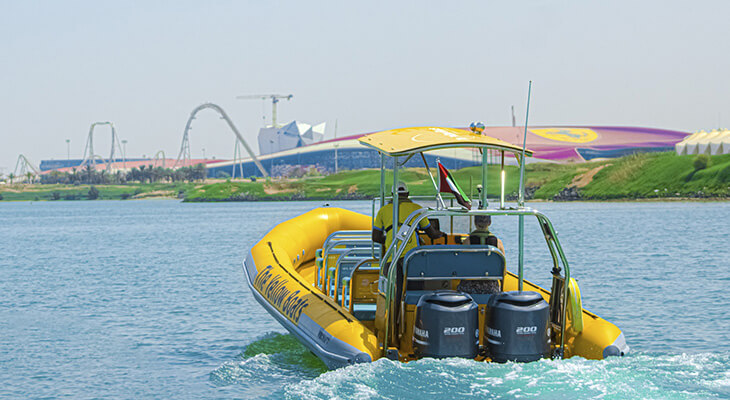 Yellow boat: 45 minutes Yas island tour!