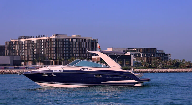 2 hours of Cruising by a Private Yacht in Dubai