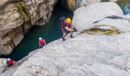 Day trip to Wadi Tiwi in Muscat 