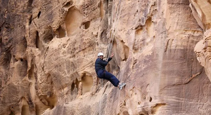 Abseiling Experience from the Summit of Jabal Samhan 