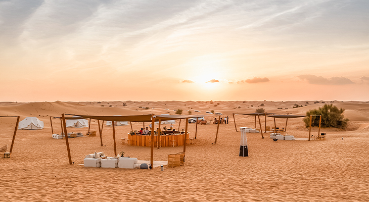 Dubai: Sunset Dinner Experience at The Camp