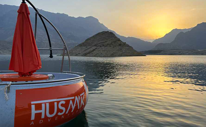 Experience Donut Boat Rental in Oman