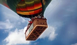  Hot air balloon ride and in Dubai