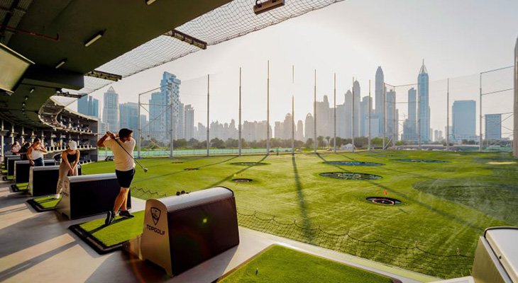 Play one Hour at Top Golf Dubai