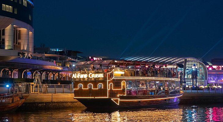 Dubai Creek Royal Dinner Cruise Tickets for 2 Hours