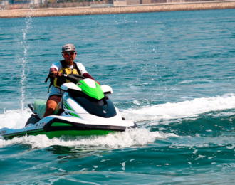 Yamaha Jet Ski Tour Around Water Garden City