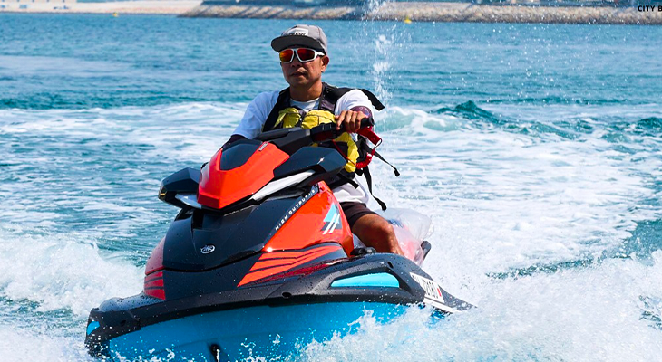 Luxury Jet Ski Experience Around Water Garden City 