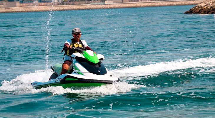 Yamaha Jet Ski Tour Around Water Garden City