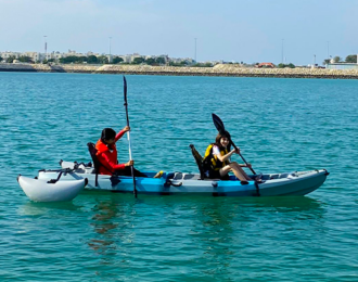 60-Minute Kayak Tour in Salman City