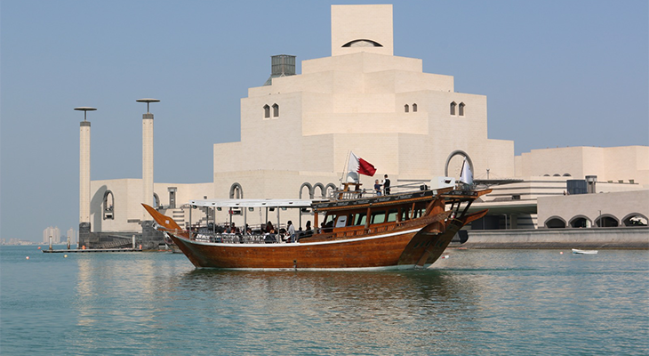 Thursday: 3 hours Dinner Cruise in Dhow Boat with International Food Buffet