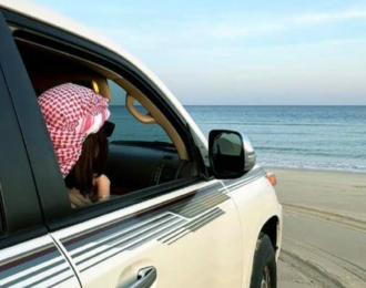 Sunset desert safari tour in Inland sea