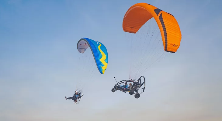 تجربة الطيران الشراعي الفريدة من نوعها في قطر