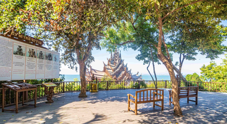 Pattaya: Day tour in Sanctuary of Truth: A Wooden Wonderland with 20% off 