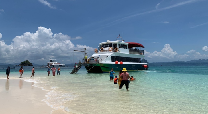 Half Day Afternoon Tour to 3 Khai Islands on a Speedboat with 53% Off