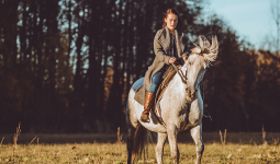 Horse riding in Karzakan Forest 