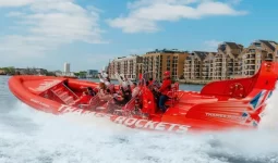 Speedboat Tour on Thames River in London for 50 Minutes