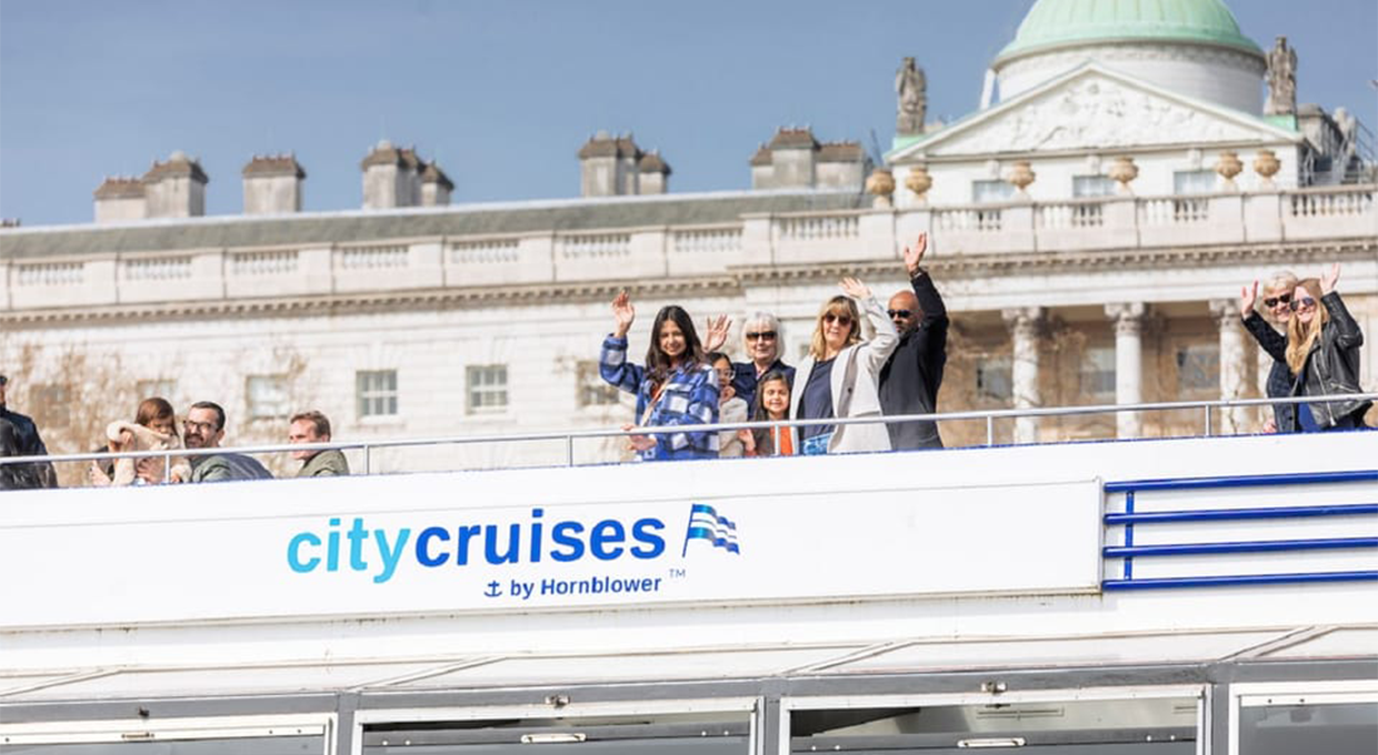 24-Hour Hop-On-Hop-Off Cruise Through the Thames River in London