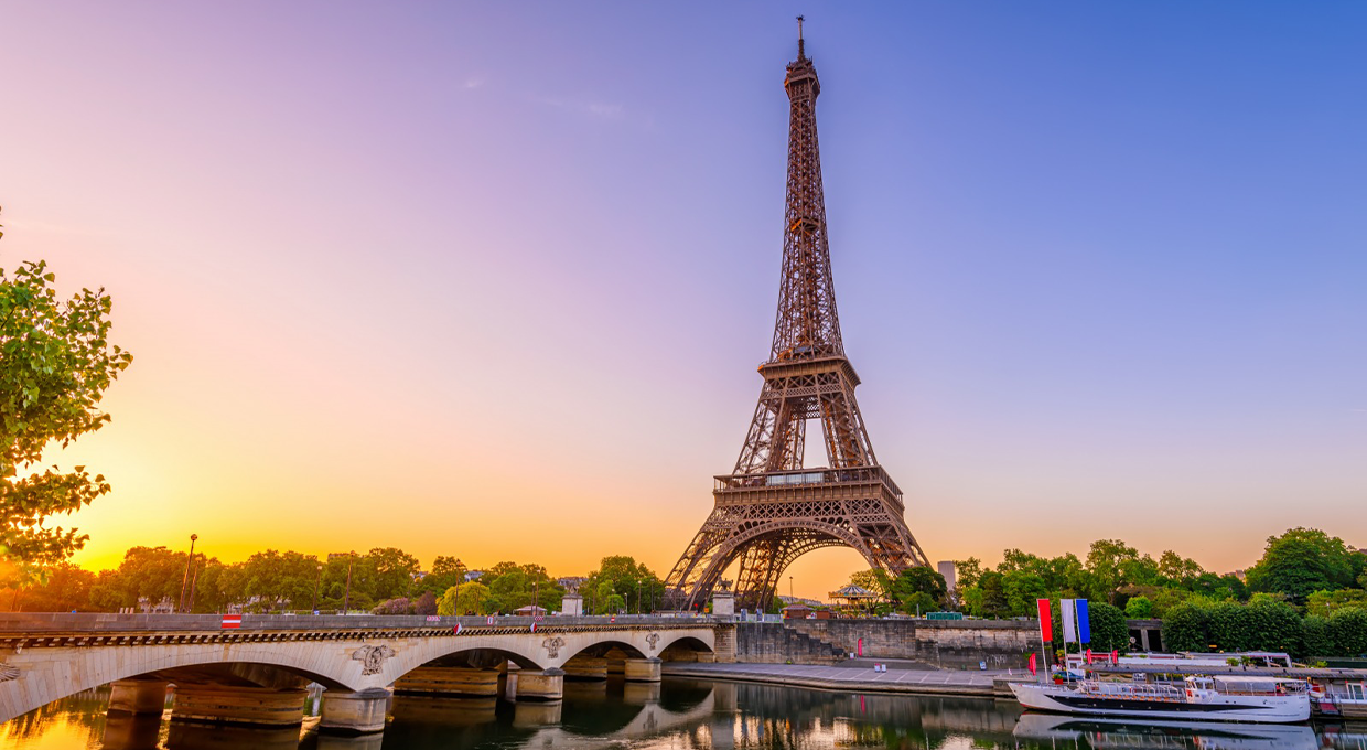 Eiffel Tower Entry Ticket with a Tour Guide