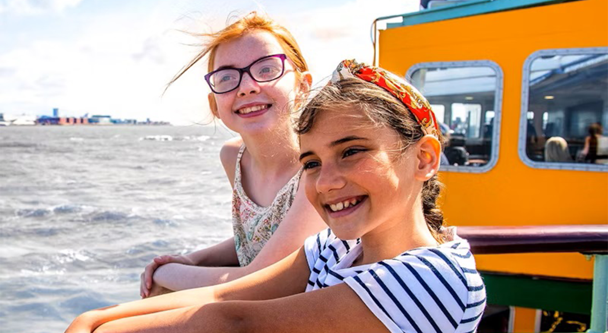 50-Minute River Explorer Cruise on The Mersey River 