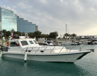 Overnight + 1H Cruise in a Yacht at Amwaj Marina